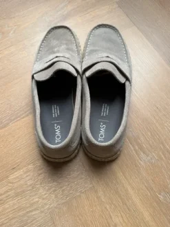 Prachtige TOMS beige heren schoenen - maat 43
