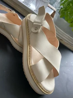 Premium AGL Sandalen