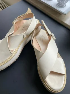 Premium AGL Sandalen