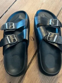 Pull & Bear Sandalen 39