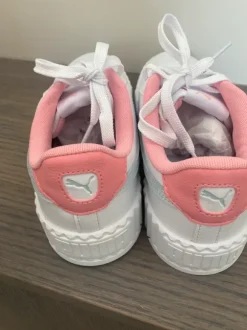 Puma Carina 3.0 Sneaker Low Limited Weiß Pink Rosa Rosé Türkis 39 NEU