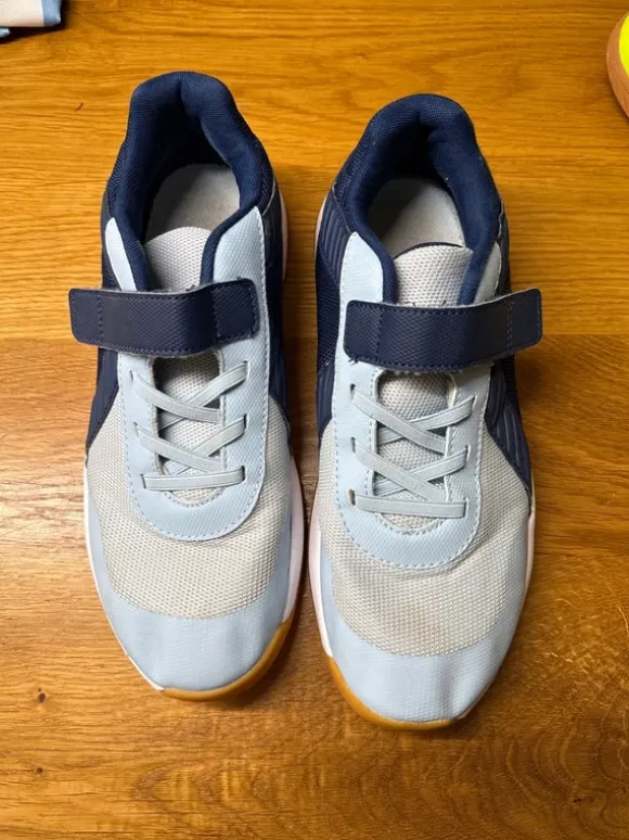 Puma Hallenschuhe