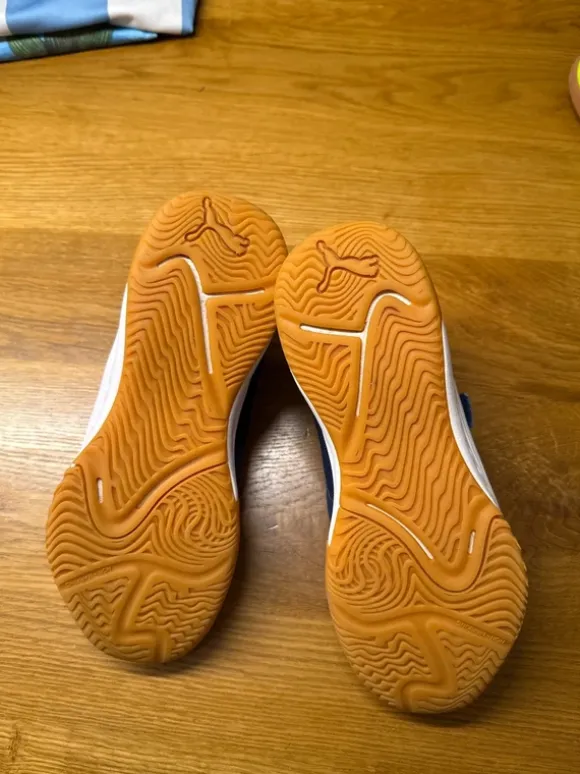 Puma Hallenschuhe