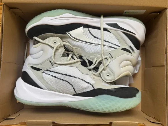 Puma Playmaker Pro Mid Basketball Shoes