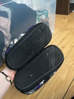 Puma puffy sandals