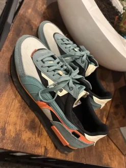 Puma Sneaker
