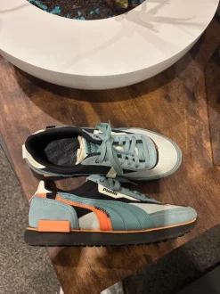 Puma Sneaker