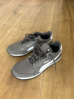 Puma Sneaker 42,5 grau
