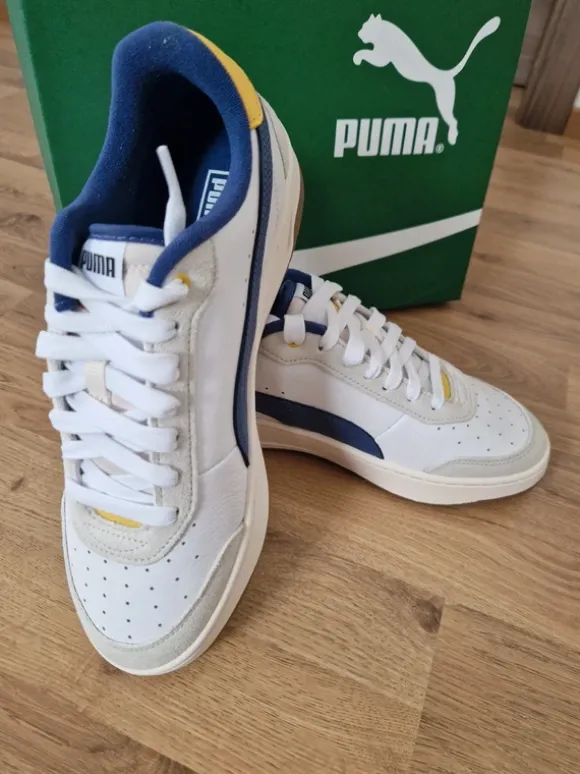 Puma Sneaker gr. 42