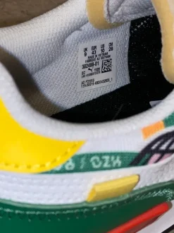 Puma Sneakers