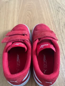 Puma Sneakers Gr.33 rot unisex