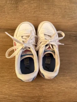Puma sneakers maat 32