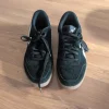 Puma Turnschuhe gr 39 schwarz