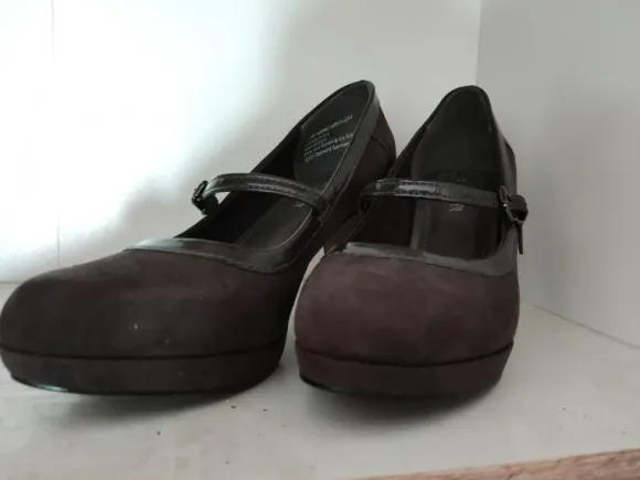 Pumps
