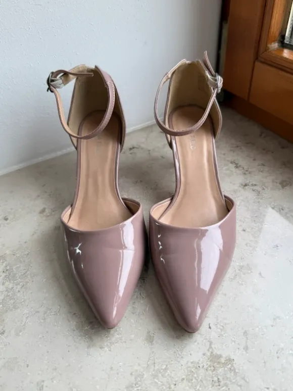 Pumps