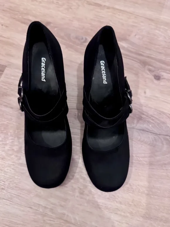 Pumps in schwarz