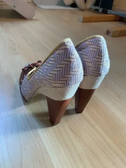 Pumps Poetic license