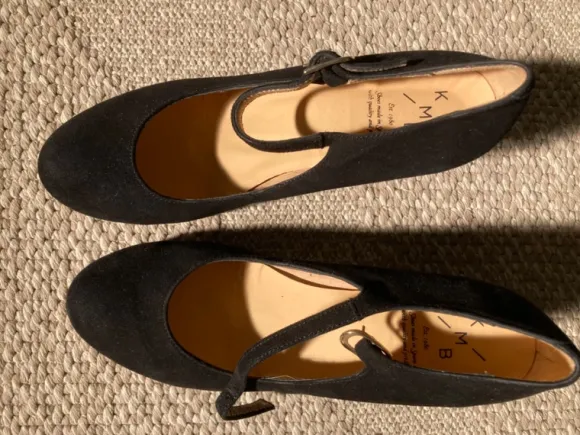 Pumps vom KMB Gr 37