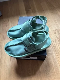 Reebok Beatnik Mules Olivgrün Gr. 42
