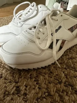Reebok classics