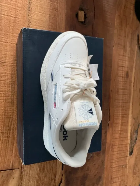 Reebok Schuhe Club C 85 Vegan Gr. 39