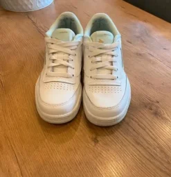 Reebok Sneaker Gr.36,5