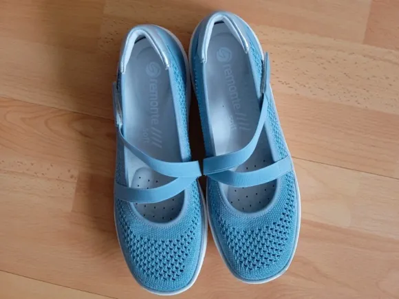 Remonte Ballerinas Gr. 39 hellblau neu