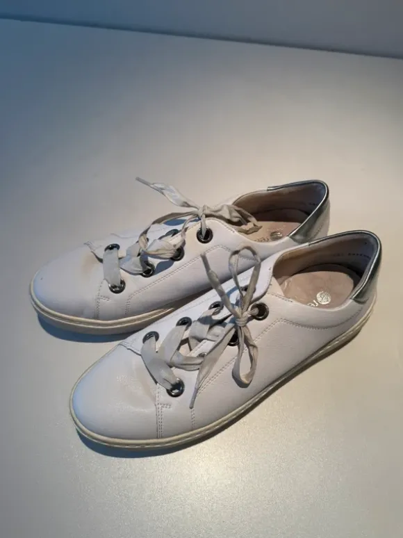 Remonte Leder Schuhe weiß Gr 44