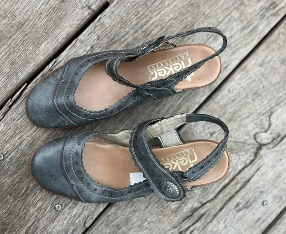 Rieker Antistress Sandalen Gr. Ok 37 kaum getragen