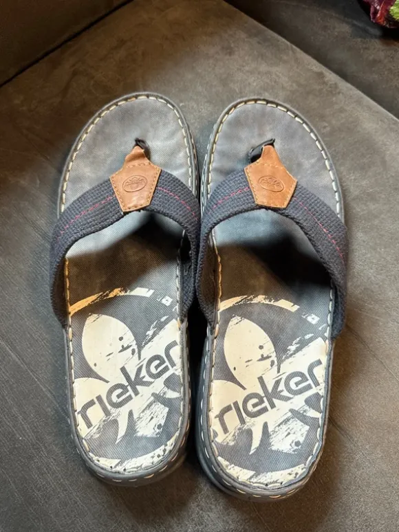 Rieker Flip Flops Wenig getragen Gr. 45