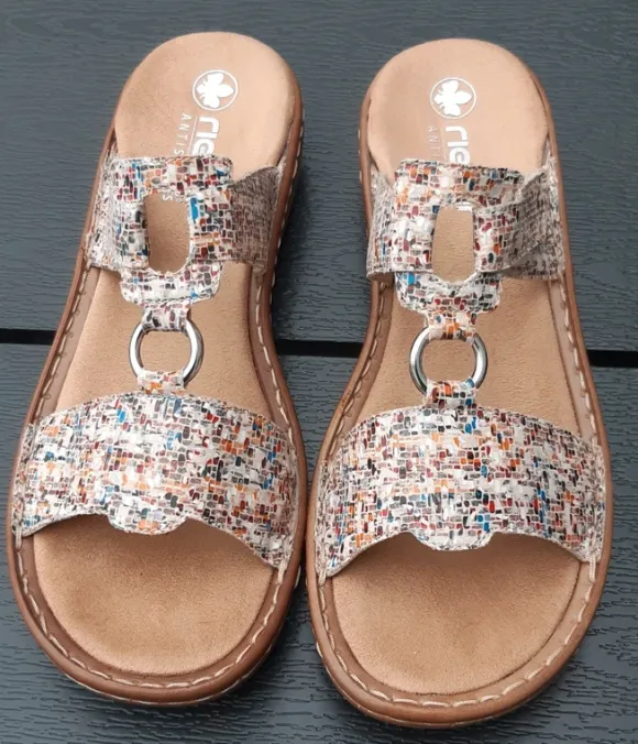 Rieker slippers maat 42/maat 8 (als nieuw)