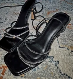 Riemchen Heels