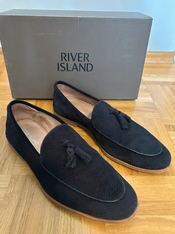 River Island Loafer aus Wildleder