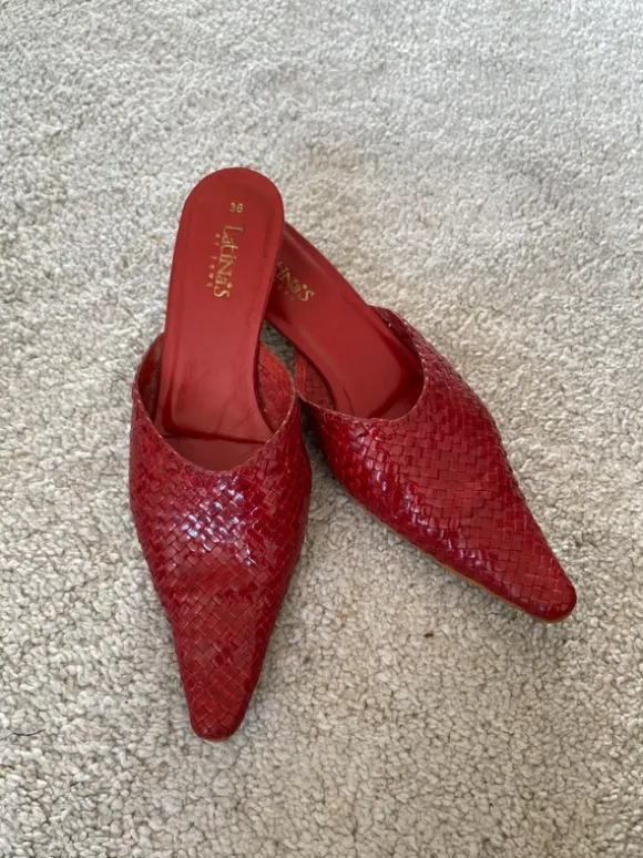 Rote Vintage Mules / Pantoletten in Flechtoptik – Größe 36