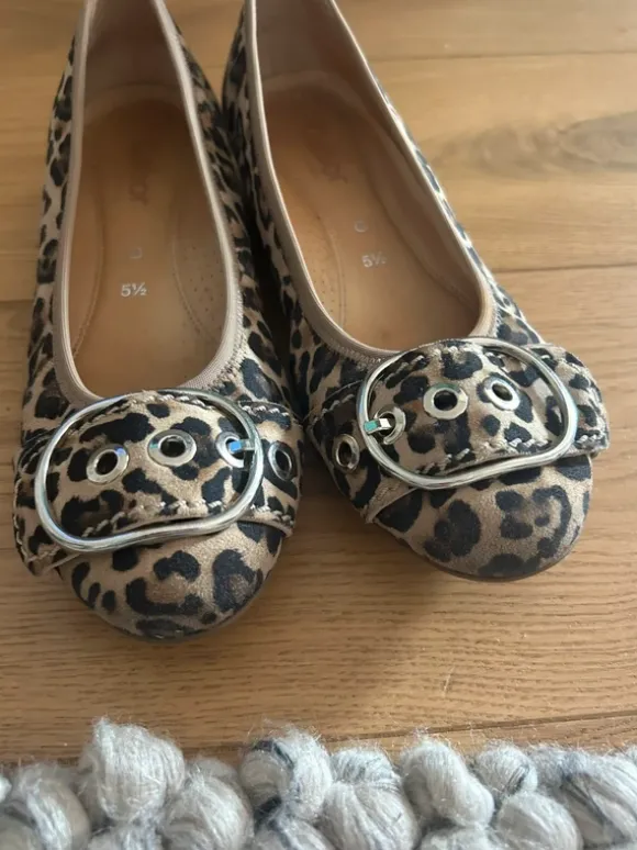2000‘s Leoprint Y2K Ballerinas
