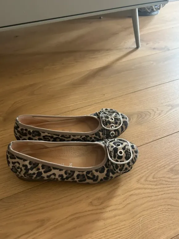2000‘s Leoprint Y2K Ballerinas