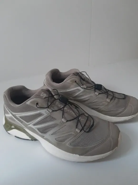 Salomon khaki green grey