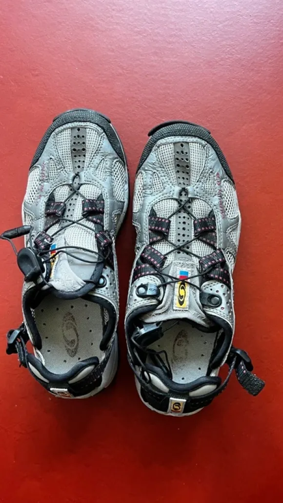 Salomon sandals y2k