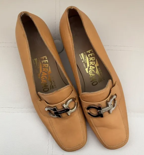 Salvatore Ferragamo Loafer Camel-/Beigeton – Echtleder 35
