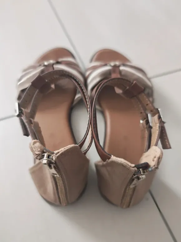 Sandalen