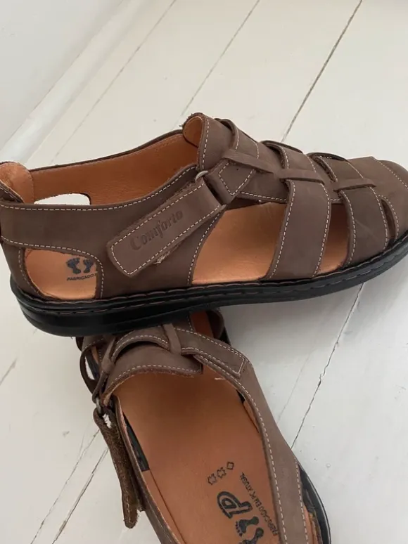 Sandalen 42 bruin