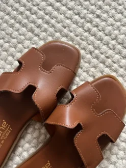 Sandalen Größe 37
