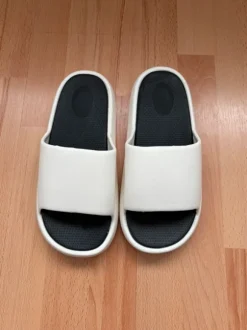Sandalen in weiß