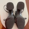Sandalen mit Absatz