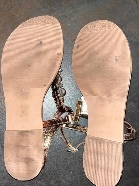 Sandalen mit Glitzer von Hallhuber