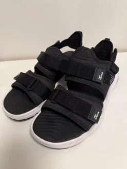 Sandalen NB