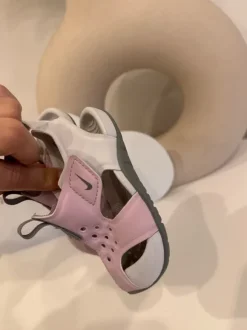 Sandalen Nike 21