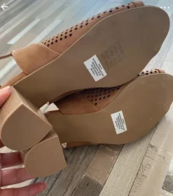 Sandalen Schuhe