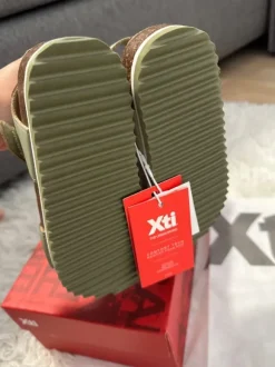 Sandalen Sommer kakhi 29 neu mädchen
