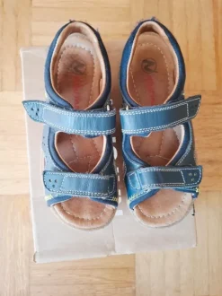 Sandalen von Naturino in Blau